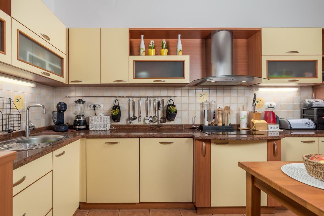 Apartment Hanna Rijeka Exterior photo